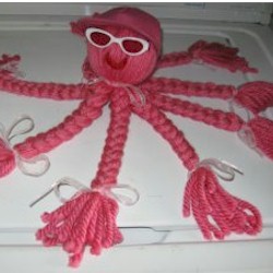 Yarn Octopus - Kids Crafts