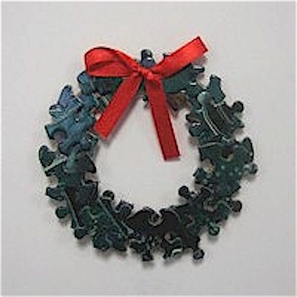 Recycled Puzzle Piece Wreath Craft