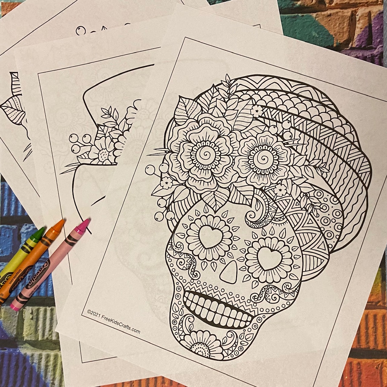 37 Sugar Skulls Coloring Book for Adults: Black Background, Sugar Skulls  Coloring Books for Women