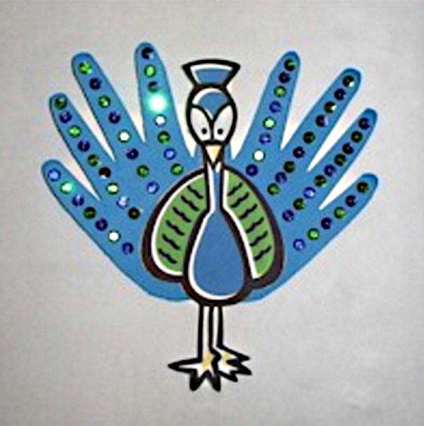 No mess handprint peacock.