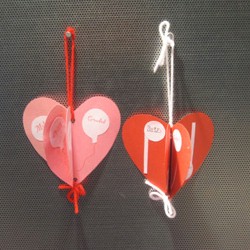 3-D Valentine Hearts