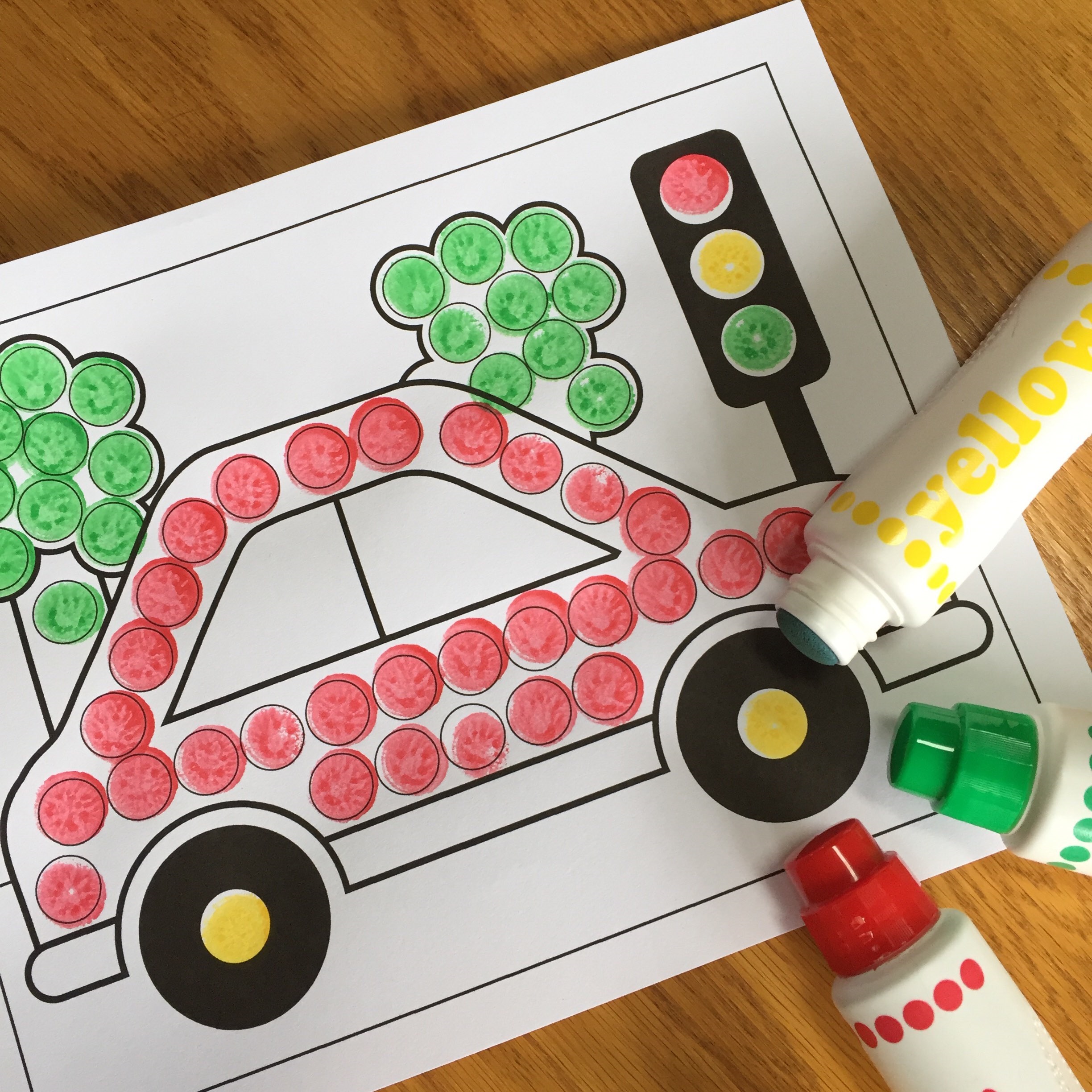 Easy Preschool Dot Art Car Activity