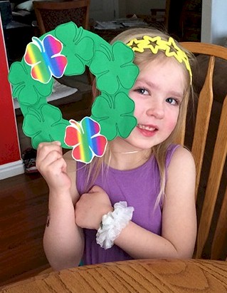 Cut and Paste Shamrock Wreath