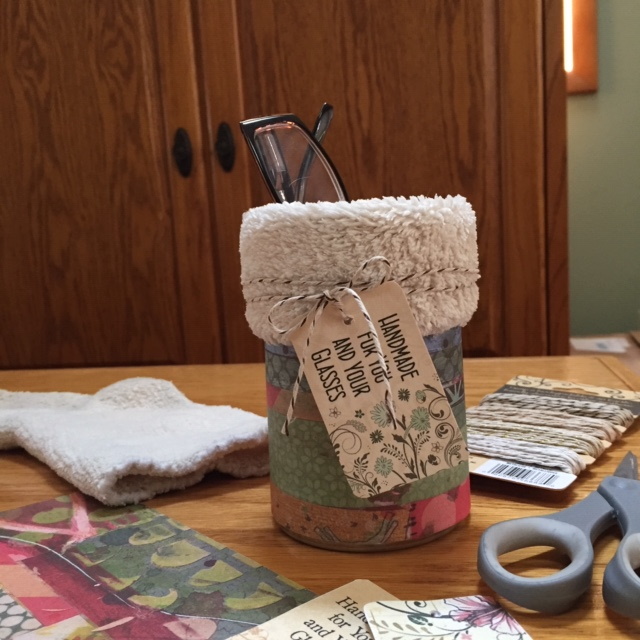 Easy DiY eyeglass holder project made with tin can and fuzzy sock.