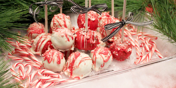 No Bake Christmas Cake Pops