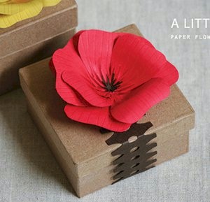 Paper Flower Gift Box Decoration