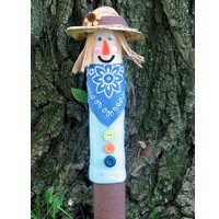 Recycled Cardboard Tube Scarecrow