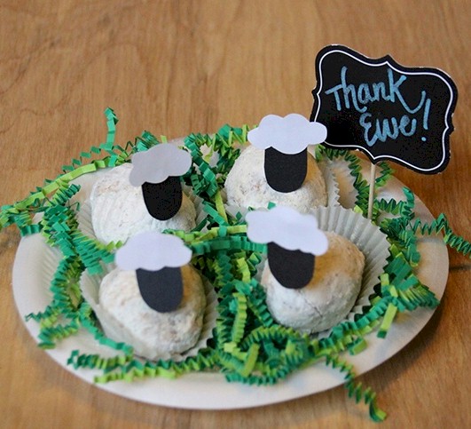 Thank ewe donut treats for teacher appreciation day